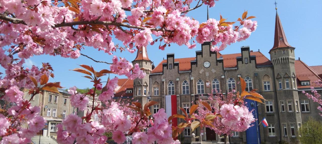 Mieszkanie W Srodmiesciu Blisko Rynku Wałbrzych Kültér fotó